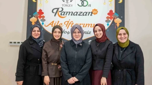 T&Uuml;RGEV Ramazan boyunca T&uuml;rkiye&rsquo;de g&ouml;n&uuml;l sofraları kurdu
