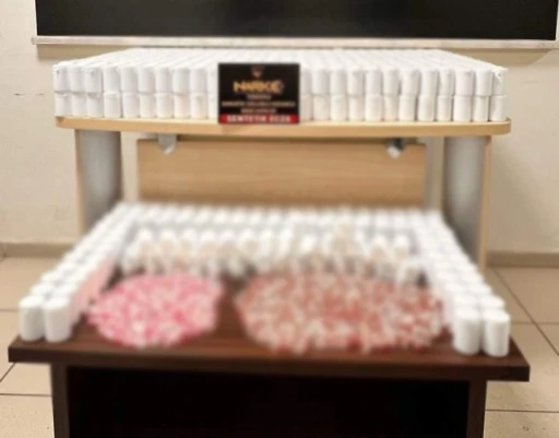 Turgutlu&rsquo;da 56 bin 336 sentetik hap ele ge&ccedil;irildi
