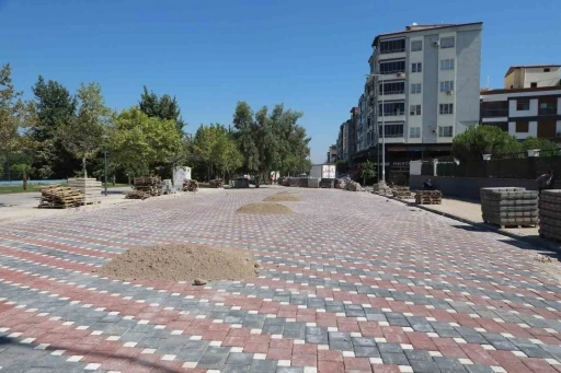Turgutlu’daki yol yapım çalışmalarına inceleme
