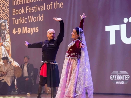 T&uuml;rk d&uuml;nyası Şehitkamil&rsquo;de buluştu

