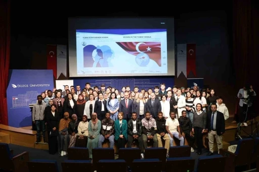 T&uuml;rk D&uuml;nyasında kadının ekonomik d&ouml;n&uuml;ş&uuml;m ve kalkınmadaki rol&uuml;
