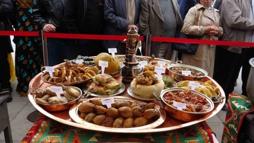 T&uuml;rk d&uuml;nyasının kadim lezzetleri Erzurum&rsquo;da buluştu

