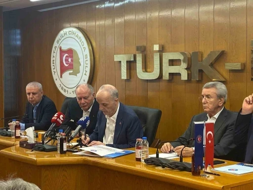 TÜRK-İŞ Başkanı Atalay: &quot;Biz grevi amaç olarak görmedik, araç gördük&quot;
