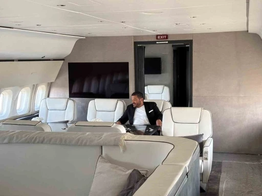 T&uuml;rk iş insanı Uğur Akkuş Boeing Business Jet aldığını duyurdu
