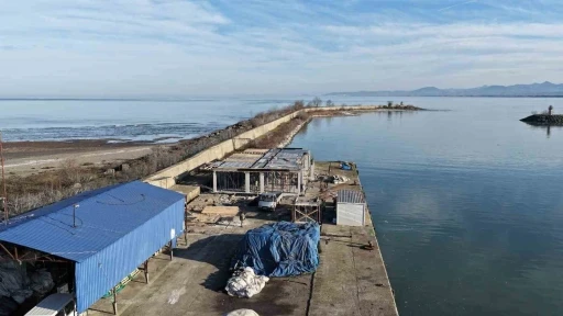 T&uuml;rk karasuları Samsun&rsquo;daki y&uuml;zen karakol ile daha g&uuml;vende
