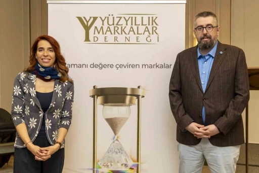 T&uuml;rk t&uuml;keticisinin k&ouml;kl&uuml; marka kriteri &rsquo;54 yıl&rsquo;
