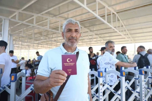 Türk vatandaşların Suriye’ye geçiş dönemi başladı
