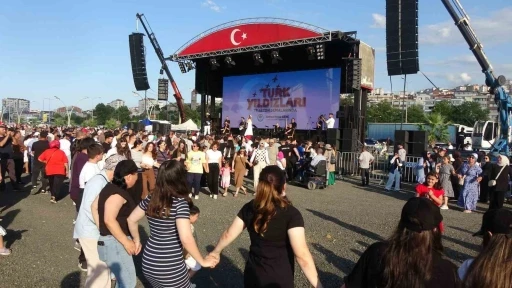 Türk Yıldızları Trabzon’da nefes kesti
