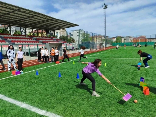 Türkeli’de Çocuk Oyunları Şenliği
