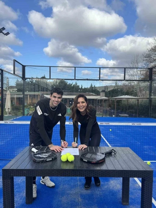 T&uuml;rkiye&rsquo;de padel branşındaki ilk sporcu sponsorluğu anlaşması
