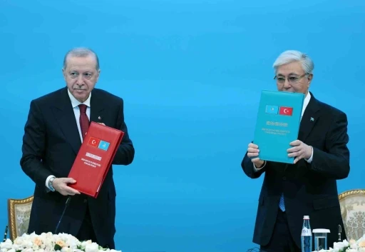 T&uuml;rkiye ile Kazakistan arasında 13 anlaşma imzalandı
