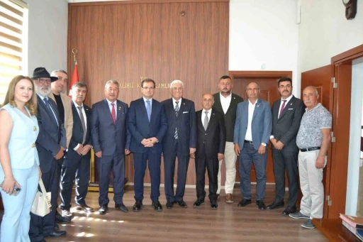 Türkiye Muhtarlar Federasyonu Genel Başkanı Salihli’de temaslarda bulundu
