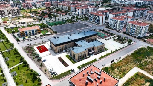 T&uuml;rkiye&rsquo;nin en b&uuml;y&uuml;ğ&uuml;, Karatay Engelli Aktif Yaşam Merkezi a&ccedil;ıldı
