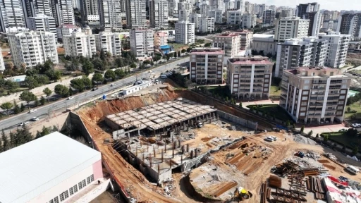 T&uuml;rkiye&rsquo;nin en kapsamlı gen&ccedil;lik merkezlerinden biri Kahramanmaraş&rsquo;ta y&uuml;kseliyor
