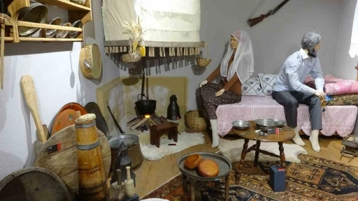 T&uuml;rkiye&rsquo;nin ilk &Ccedil;erkes M&uuml;zesi&rsquo;nde 162 yıllık k&uuml;lt&uuml;rel hafıza sergileniyor
