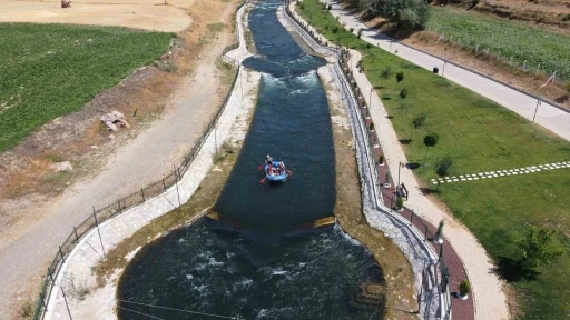 Türkiye’nin ilk yapay rafting parkuru macera tutkunlarını ağırlıyor
