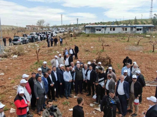 T&uuml;rkiye Ziraat Odaları Birliği Genel Başkanı Bayraktar&rsquo;dan zarar g&ouml;ren &ccedil;ift&ccedil;ilere ziyaret
