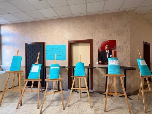 T&uuml;rklerin tarih boyunca kullandığı alfabeler Denizli&rsquo;de sergilendi
