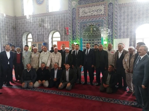 Tutak’ta hacı adayları kutsal topraklara uğurlandı
