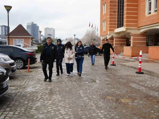 Tuvalette doğurduğu bebeğini &ccedil;&ouml;pe atan anne 12 yıl hapis cezasına &ccedil;arptırıldı
