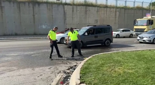 Tuzla’da zincirleme trafik kazası: 4 yaralı
