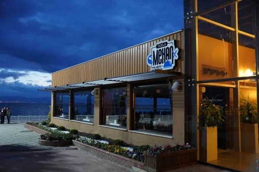 Tuzla Mekan Palmiye yenilenen y&uuml;z&uuml;yle hizmete a&ccedil;ılıyor
