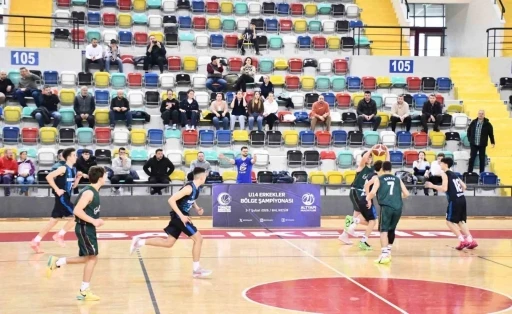 U14 Erkekler Basketbol b&ouml;lge şampiyonası Balıkesir&rsquo;de başladı
