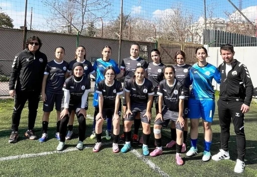 U17 Kadınlar Ligi&rsquo;nde K&ouml;rfez&rsquo;den galibiyet
