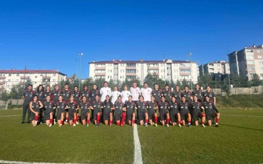 U19 Kadın Milli Takımının Erzurum kampı başladı
