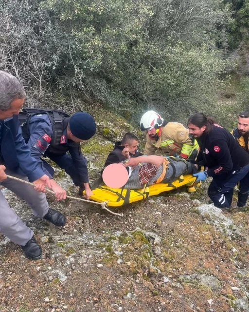 Uçurumdan yuvarlanan zihinsel engelli adam yaralandı
