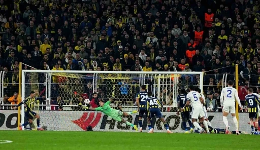 UEFA Avrupa Ligi: Fenerbah&ccedil;e: 0 - Aston Villa: 1 (İlk yarı)
