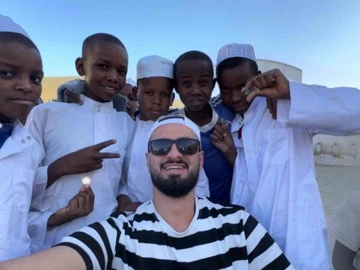 UKABDER g&ouml;n&uuml;ll&uuml;s&uuml; Afrika&rsquo;da yetimlere abi oldu
