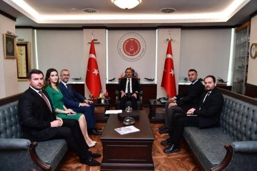 Ukrayna Büyükelçisi Celal’den Savunma Sanayii Başkanı Görgün’e ziyaret
