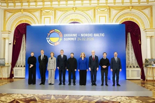 Ukrayna Devlet Başkanı Zelenskiy: "(Rusya ile m&uuml;zakereler) Sadece bir başlıkta ilerleme sağlandı ama yine de ilerleme oldu"
