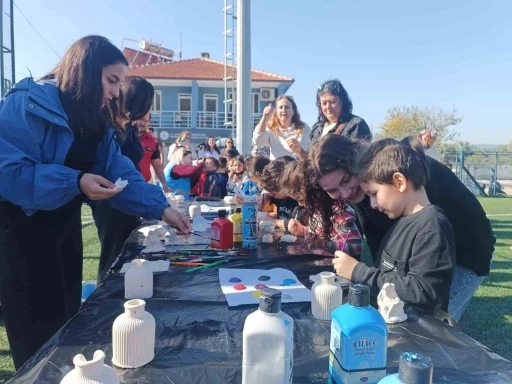 Ula’da minik kalplere şenlikli dokunuş