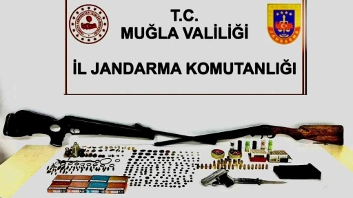 Ula’da tarihi eser operasyonu
