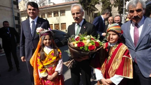 Ulaştırma ve Altyapı Bakanı Abdulkadir Uraloğlu Kilis&rsquo;te
