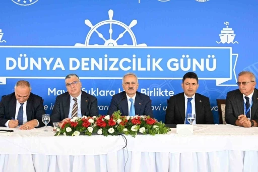 Ulaştırma ve Altyapı Bakanı Abdulkadir Uraloğlu: &quot;Türkiye denizcilikte ilk 10’da&quot;
