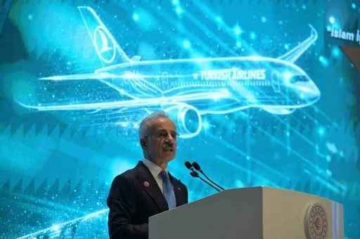 Ulaştırma ve Altyapı Bakanı Uraloğlu: "T&uuml;rkiye jeostratejik bir g&uuml;ven adası haline gelmiştir"
