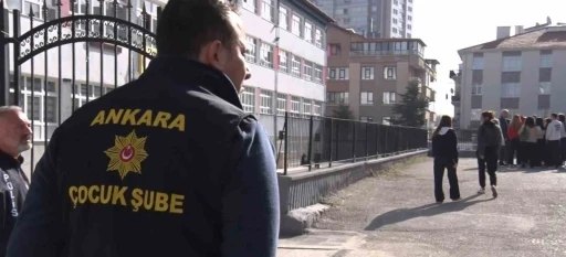 &Uuml;lke genelinde okullardaki g&uuml;venlik &ouml;nlemleri artırıldı

