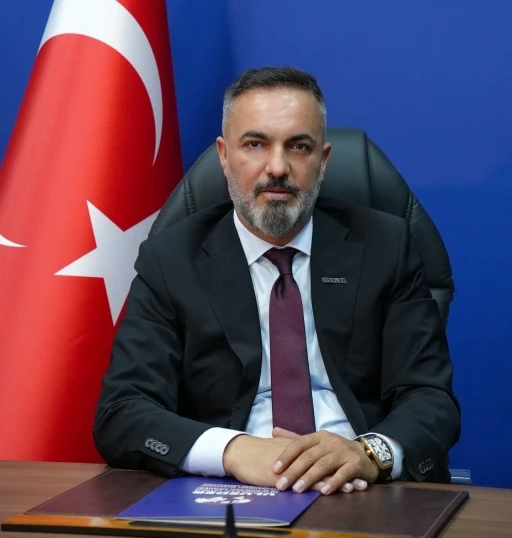 ULUSDER  Başkanı &Ouml;zcan Polat: "15 Temmuz, T&uuml;rkiye&rsquo;nin geleceğine sahip &ccedil;ıkılan tarihi bir diriliş gecesidir"

