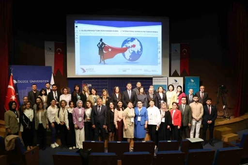 Uluslararası Türk Dünyasında Kadın: Başarı Hikayeleri Sempozyumu gerçekleştirildi
