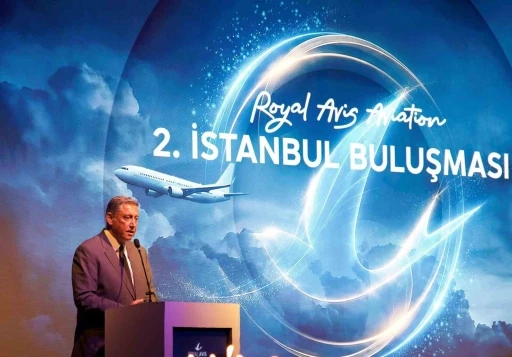 Umre yolcuları i&ccedil;in zincir u&ccedil;ak seferleri fiyat avantajı sağlıyor

