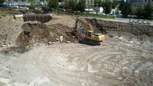 Umuttepe cami ve otoparkında çalışmalar başladı
