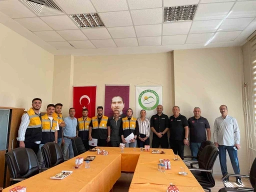 Üniversite ile İl Afet Ve Acil Durum Müdürlüğü arasında AFAD destek gönüllüsü kimlik dağıtım töreni gerçekleştirildi
