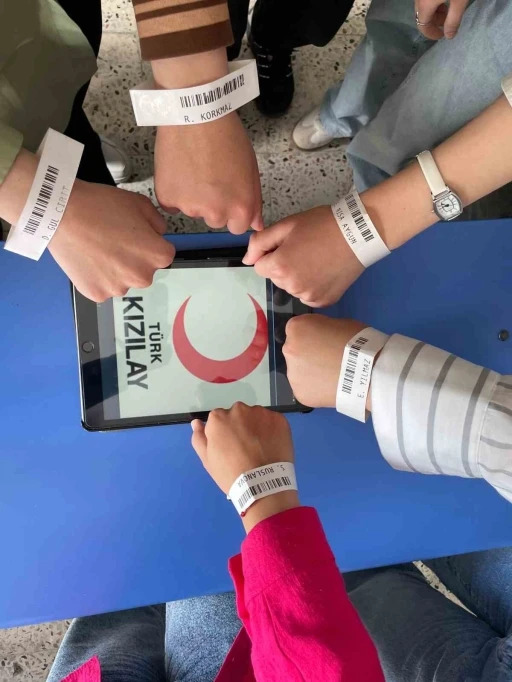 Üniversite öğrencilerinden Türk Kızılayı’na örnek olacak destek
