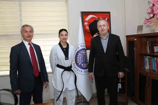 &Uuml;niversite &ouml;ğrencisinin taekwondo başarısı
