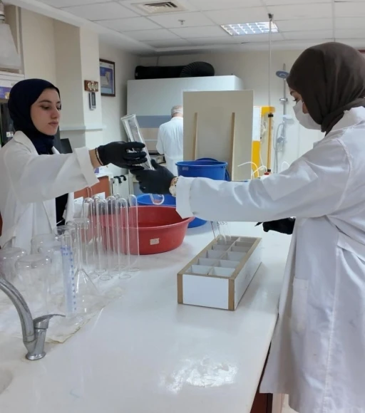 &Uuml;niversiteden &ccedil;ift&ccedil;ilere toprak analizi desteği
