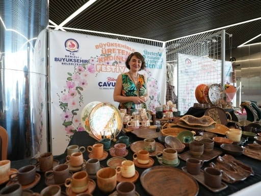 &Uuml;reten Kadınlar Festivali, Denizlilerin buluşma noktası oldu
