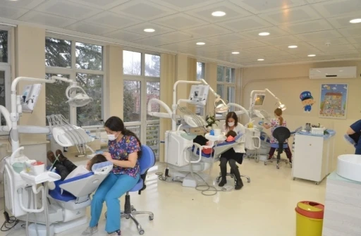 Uşak modern teknoloji ve akademik güçle donatılmış diş hastanesine kavuşacak
